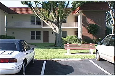 24 Pine Arbor Lane #205, Vero Beach, FL 32962 - Photo 1