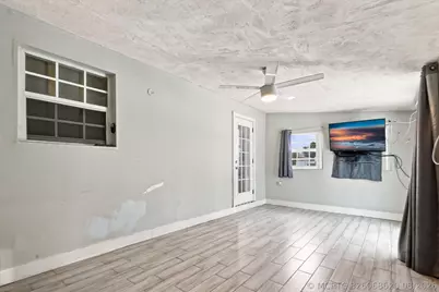 3239 Dolan Road, Palm Springs, FL 33406 - Photo 27