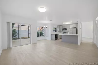 1378 SW 180th Avenue, Pembroke Pines, FL 33029 - Photo 9