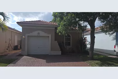 2110 NE 37th Road, Homestead, FL 33033 - Photo 1
