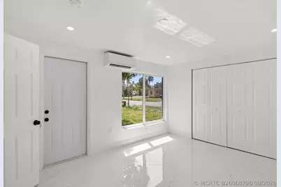 1530 NW 18th Court, Fort Lauderdale, FL 33311 - Photo 13