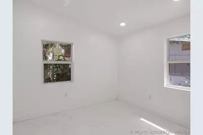 1530 NW 18th Court, Fort Lauderdale, FL 33311 - Photo 21