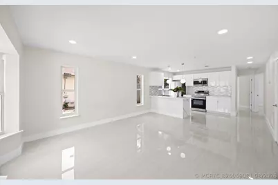 5664 Boynton, Boynton Beach, FL 33437 - Photo 9