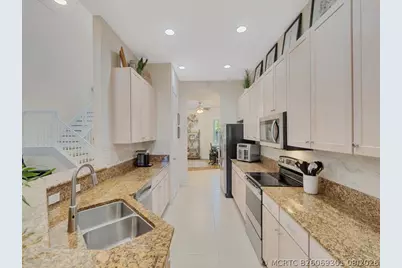 4555 Bridgepointe Way #126, Vero Beach, FL 32967 - Photo 17