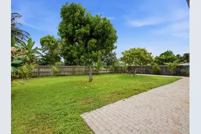 226 E Gateway Boulevard, Boynton Beach, FL 33435 - Photo 31