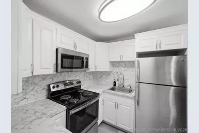 226 E Gateway Boulevard, Boynton Beach, FL 33435 - Photo 19