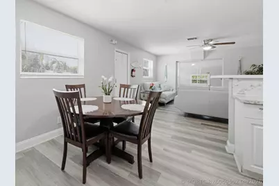 226 E Gateway Boulevard, Boynton Beach, FL 33435 - Photo 7