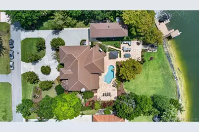 8704 Wendy Lane E, West Palm Beach, FL 33411 - Photo 101