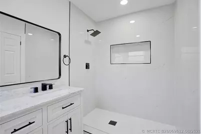 4017 NE 18th Avenue, Oakland Park, FL 33334 - Photo 11