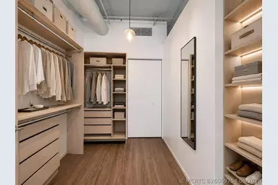 444 NE 30th Street NE #903, Miami, FL 33137 - Photo 17