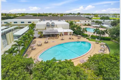 413 Southampton A, West Palm Beach, FL 33417 - Photo 27