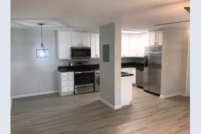 120 N Lakeside Drive #Apartment 1, Lake Worth Beach, FL 33460 - Photo 3