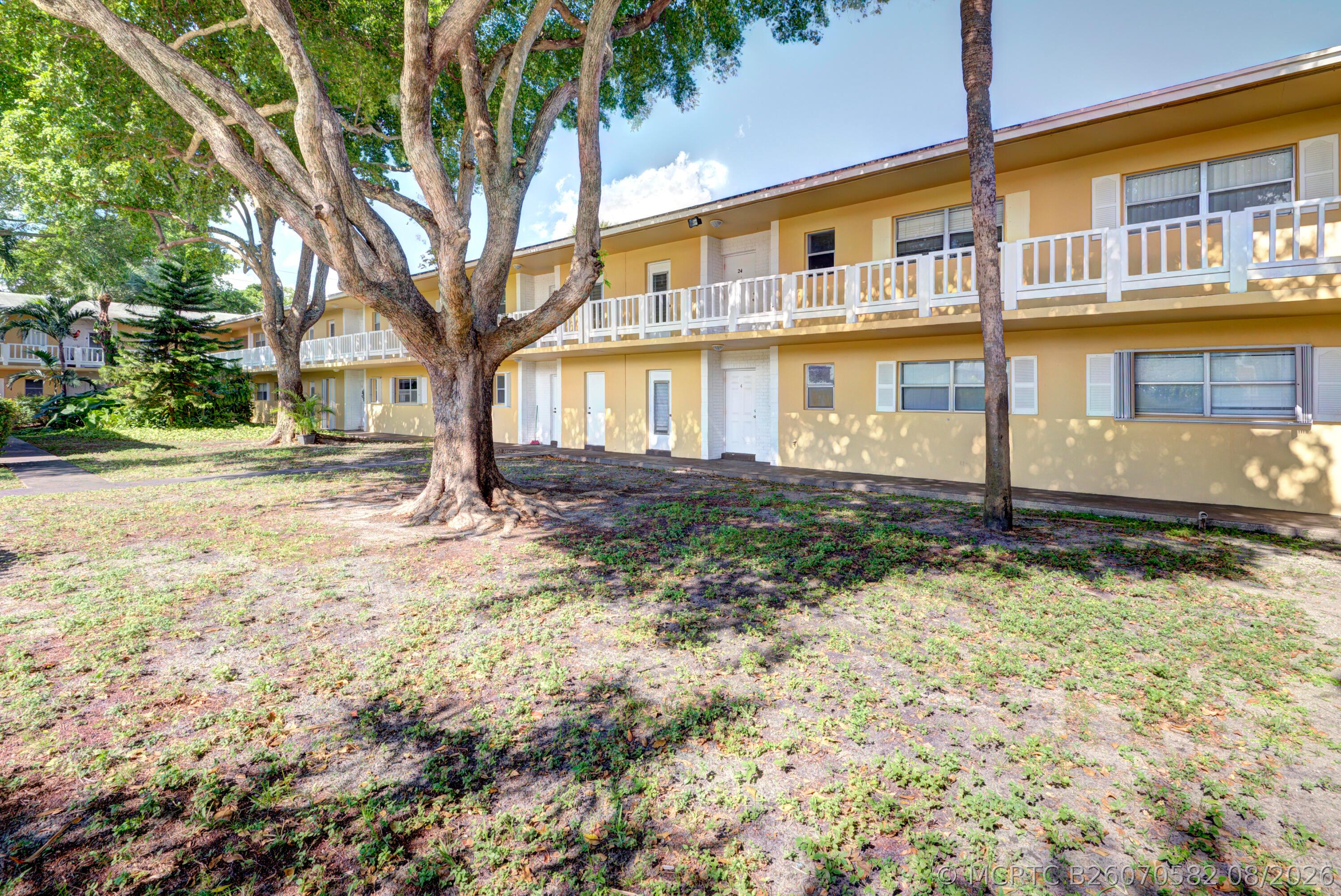 420 SE 2nd Ave #23 - 420 SE 2nd Ave #23, Deerfield Beach, FL 33441 Luxury Property | Jose Angel Pina
