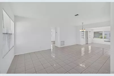304 Cypress Drive, Lake Park, FL 33403 - Photo 9