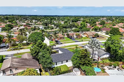 386 NW 40th Terrace, Deerfield Beach, FL 33442 - Photo 53