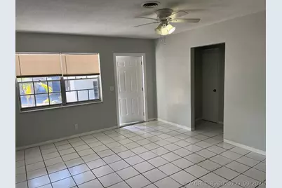 245 NW 32nd Street, Oakland Park, FL 33309 - Photo 13