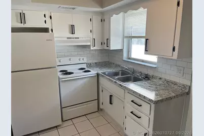 245 NW 32nd Street, Oakland Park, FL 33309 - Photo 11