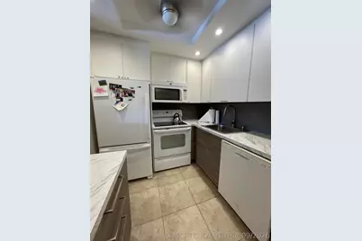 24 Oakridge C #24, Deerfield Beach, FL 33442 - Photo 7
