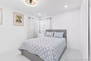 1621 NE 1st Ave, Pompano Beach, FL 33060 - Photo 11
