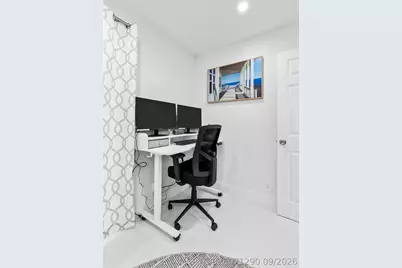 1621 NE 1st Avenue, Pompano Beach, FL 33060 - Photo 13