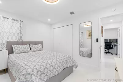 1621 NE 1st Avenue, Pompano Beach, FL 33060 - Photo 9