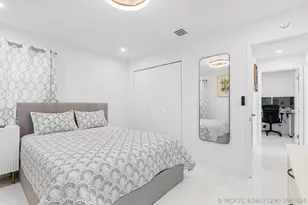1621 NE 1st Ave, Pompano Beach, FL 33060 - Photo 9