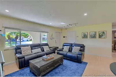 331 SE 4th Street, Deerfield Beach, FL 33441 - Photo 7