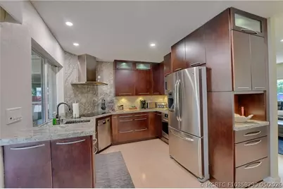 331 SE 4th Street, Deerfield Beach, FL 33441 - Photo 11