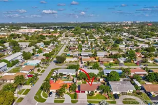 331 SE 4th St, Deerfield Beach, FL 33441 - Photo 3