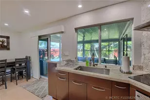 331 SE 4th St, Deerfield Beach, FL 33441 - Photo 13