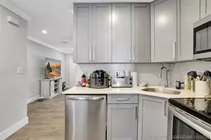 2609 NW 9th Ave, Wilton Manors, FL 33311 - Photo 3