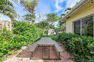 1541 NE 34th St, Pompano Beach, FL 33064 - Photo 13