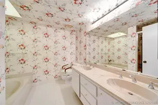 7200 Radice Ct, Lauderhill, FL 33319 - Photo 29