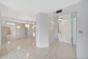 7200 Radice Ct, Lauderhill, FL 33319 - Photo 5