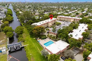 128 S Cypress Rd, Pompano Beach, FL 33060 - Photo 25