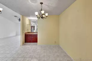 5105 Arbor Glen Cir, Lake Worth, FL 33463 - Photo 9