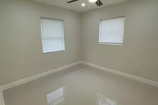 1809 NW 13th Ct, Fort Lauderdale, FL 33311 - Photo 9