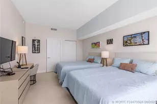 4111 S Ocean Dr, Hollywood, FL 33019 - Photo 25