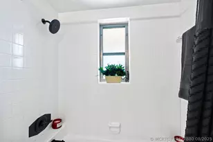 2420 SE 17, Fort Lauderdale, FL 33019 - Photo 9