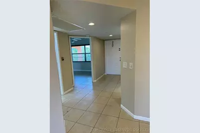 571 SW 142nd Avenue #413-O, Pembroke Pines, FL 33027 - Photo 7