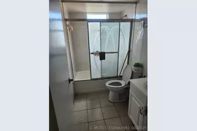 2840 Somerset Drive #404 M, Lauderdale Lakes, FL 33311 - Photo 3