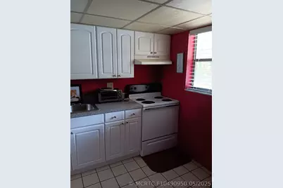 2304 S Cypress Bend Drive #313, Pompano Beach, FL 33069 - Photo 5