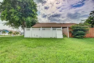 7958 Piper Ln, Lake Worth, FL 33463 - Photo 25