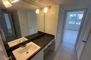 301 N Ocean Blvd, Pompano Beach, FL 33062 - Photo 15
