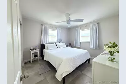 2340 N 58th Terrace, Hollywood, FL 33021 - Photo 9