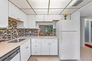 31 Abbey Ln, Delray Beach, FL 33446 - Photo 15