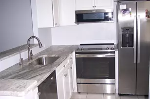 600 NE 2nd St, Dania Beach, FL 33004 - Photo 19