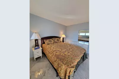 800 SW 11th Avenue #17, Hallandale Beach, FL 33009 - Photo 13
