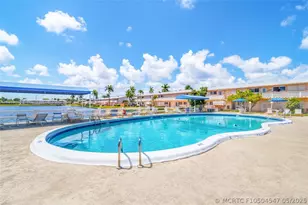 800 SW 11th Ave, Hallandale Beach, FL 33009 - Photo 17