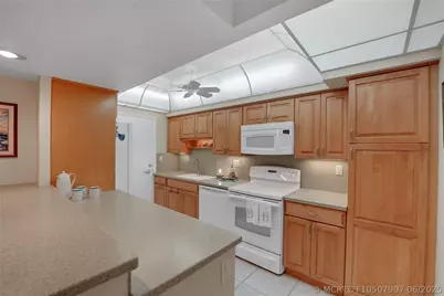 3200 NE 36th Street #319, Fort Lauderdale, FL 33308 - Photo 5